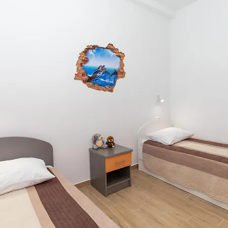 Two-bedroom In Ploce (Dubrovnik-Neretva)