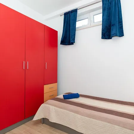 Two-bedroom In Σπίτι διακοπών Ploce (Dubrovnik-Neretva)